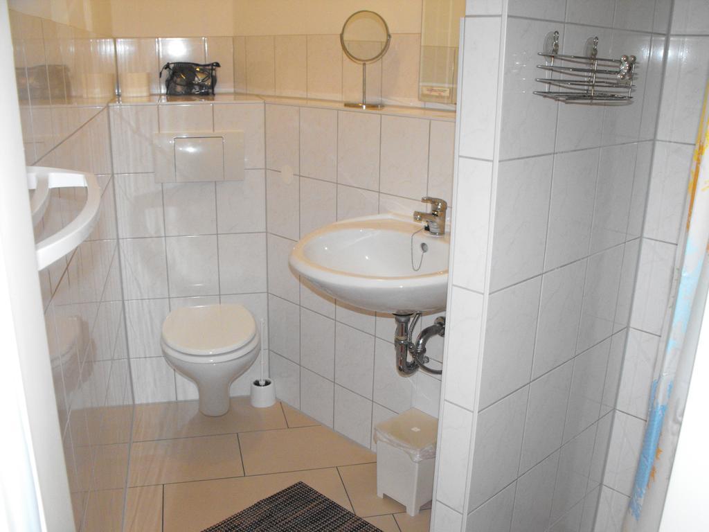 Pension Fürst Borwin Markgrafenheide Habitación foto